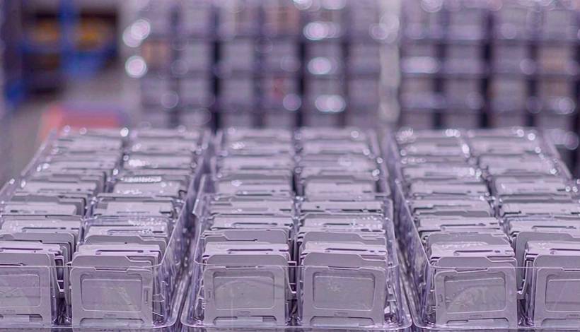 Beginner Entry Vape Bundle packaging detail