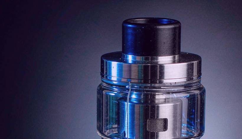 Beginner Entry Vape Bundle packaging detail